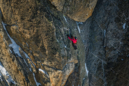 Tête de Biselx, Fay Manners, Ella Wright - The first ascent of 'La Muse du Trient' on Tête Biselx, Switzerland (Fay Manners, Ella Wright 3-4/04/2026)
