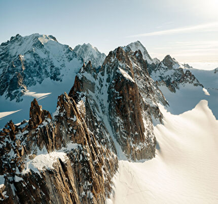 Tête de Biselx, Fay Manners, Ella Wright - The first ascent of 'La Muse du Trient' on Tête Biselx, Switzerland (Fay Manners, Ella Wright 3-4/04/2026)