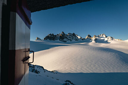 Tête de Biselx, Fay Manners, Ella Wright - The first ascent of 'La Muse du Trient' on Tête Biselx, Switzerland (Fay Manners, Ella Wright 3-4/04/2026)