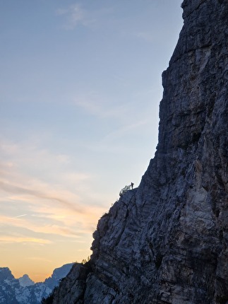 Via Italo-Polacca Burèl, Schiara, Dolomiti, Diego Dellai, Marco Toldo - Diego Dellai & Marco Toldo sulla 'Italo-Polacca' al Burèl (Dolomiti): le ultime luci e Gianpaolo sulla Fratta del Moro