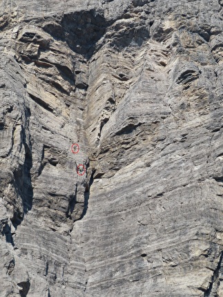 Via Italo-Polacca Burèl, Schiara, Dolomiti, Diego Dellai, Marco Toldo - Diego Dellai & Marco Toldo sulla 'Italo-Polacca' al Burèl (Dolomiti): usciti dalle difficoltà