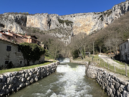 Osp, Slovenia - Le pareti di Osp in Slovenia