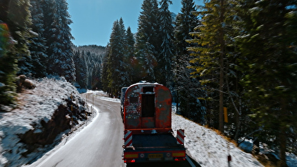 Bivacco Fiamme Gialle Cimon della Pala, Pale di San Martino - Smontaggio e trasporto del vecchio Bivacco Fiamme Gialle del Cimon della Pala al MUSE di Trento