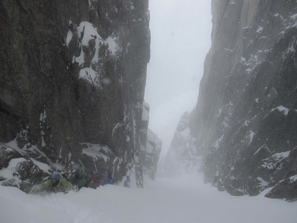 Andreas Fransson - Aguja Poincenot, Patagonia: Bjarne and myself found Chris, Mathias and Marvin from Austria and went ski touring with them for two days. Here we are in a beautiful couloir, a very probable first descent..