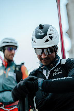 Chamonix Mont Blanc, Samuel Equy, Mathéo Jacquemoud - Mathéo Jacquemoud and Samuel Equy after having set the Mont Blanc round trip fastest known time in 4:41 on Saturday 25 April 2026