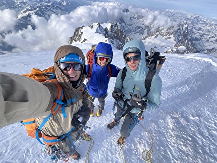 Monte Bianco Divine + Freney Combo, Luca Ducoli, Mirco Grasso, Giacomo Mauri  - Il concatenamento di 'Divine Providence' e 'Pilone Centrale del Frêney' sul Monte Bianco (Luca Ducoli, Mirco Grasso, Giacomo Mauri 25-27/04/2026)