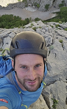 Paklenica, Croatia, Jernej Kruder - Jernej Kruder while free soloing 'Karamara' at Paklenica in Croatia