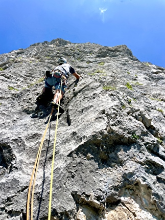 Abbronzatissima Monte Fop, Dolomiti, Federico Dell’Antone, Thomas Gianola - L'apertura di 'Abbronzatissima' al Monte Fop, Dolomiti (Federico Dell’Antone, Thomas Gianola 06/2025) Abbronzatissima Monte Fop, Dolomiti, Federico Dell’Antone, Thomas Gianola - L'apertura di 'Abbronzatissima' al Monte Fop, Dolomiti (Federico Dell’Antone, Thomas Gianola 06/2025)