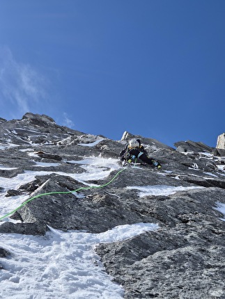 Punta Bianca, Simon Gietl Jakob Steinkasserer - L'apertura di 'Laktosefrei' alla parete nord della Punta Bianca, Alpi dello Zillertal (Simon Gietl, Jakob Steinkasserer 09/05/2026)