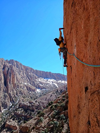 Taghia, Morocco, Joseph Harris, Iker Pou - The first ascent of 'Club Ahmed' on Tuyat at Taghia in Morocco (Joseph Harris, Iker Pou 2026) Taghia, Morocco, Joseph Harris, Iker Pou - The first ascent of 'Club Ahmed' on Tuyat at Taghia in Morocco (Joseph Harris, Iker Pou 2026)