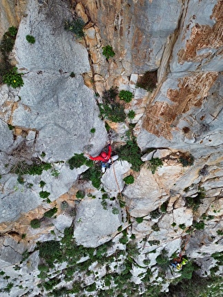 La seconda alba, Pizzo Coda di Volpe, Monte Gallo, Sicilia, Emanuele Andreozzi, Andrea Gremes, Mauro Viola - 'La seconda alba' al Pizzo Coda di Volpe: Mauro Viola sul quarto tiro La seconda alba, Pizzo Coda di Volpe, Monte Gallo, Sicilia, Emanuele Andreozzi, Andrea Gremes, Mauro Viola - 'La seconda alba' al Pizzo Coda di Volpe: Mauro Viola sul quarto tiro