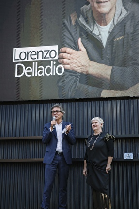 Lorenzo Delladio La Sportiva - Lorenzo Delladio riceve il premio Compasso d'Oro alla Carriera