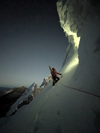 Ranrapalca Peru, Fay Manners, Marco Malcangi - The first ski descent of 'Acceso Momentáneo' on Nevado Ranrapalca (6162m) in Peru (Fay Manners, Marco Malcangi 28/05/2026) Ranrapalca Peru, Fay Manners, Marco Malcangi - The first ski descent of 'Acceso Momentáneo' on Nevado Ranrapalca (6162m) in Peru (Fay Manners, Marco Malcangi 28/05/2026)