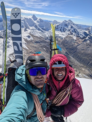 Ranrapalca Peru, Fay Manners, Marco Malcangi - The first ski descent of 'Acceso Momentáneo' on Nevado Ranrapalca (6162m) in Peru (Fay Manners, Marco Malcangi 28/05/2026) Ranrapalca Peru, Fay Manners, Marco Malcangi - The first ski descent of 'Acceso Momentáneo' on Nevado Ranrapalca (6162m) in Peru (Fay Manners, Marco Malcangi 28/05/2026)