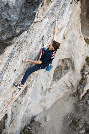 Josef Sindel - Pepa Šindel sending his first 9b, 'Clash of the Titans' at Götterwandl in Austria, May 2026