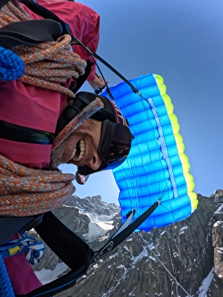 Matthias Giraud Aiguille du Plan - Matthias Giraud making the first ski BASE Jump off the North Face of Aiguille du Plan on 26/05/2026