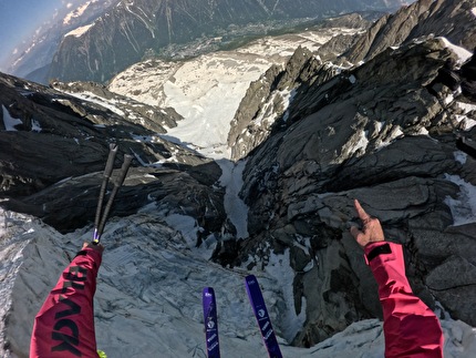 Matthias Giraud Aiguille du Plan - Matthias Giraud making the first ski BASE Jump off the North Face of Aiguille du Plan on 26/05/2026