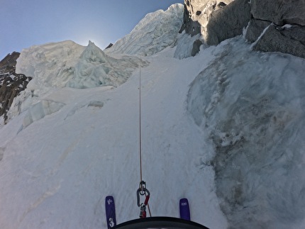 Matthias Giraud Aiguille du Plan - Matthias Giraud making the first ski BASE Jump off the North Face of Aiguille du Plan on 26/05/2026