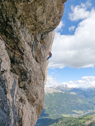 Dolomitismo, Dolomiti, Emanuele Confortin - Dolomitismo: Cima Mugoni, Catinaccio