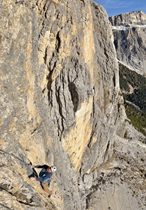Sellavie Piz Ciavazes, Dolomiti, Hubert Eisendle, Simon Kehrer - L'apertura di 'Sellavie' al Piz Ciavazes nelle Dolomiti (Hubert Eisendle, Simon Kehrer 2025-26) Sellavie Piz Ciavazes, Dolomiti, Hubert Eisendle, Simon Kehrer - L'apertura di 'Sellavie' al Piz Ciavazes nelle Dolomiti (Hubert Eisendle, Simon Kehrer 2025-26)