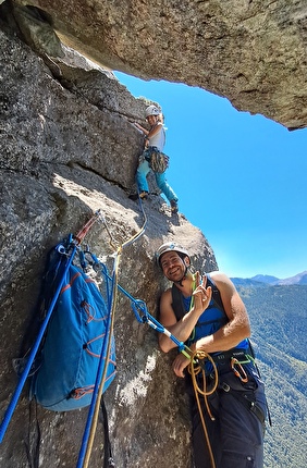L’Ombra di Jung, una nuova via lunga al Pinnacolo di Maslana (Orobie Bergamasche) di Cristina Oldrati e Matteo Rivadossi