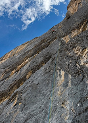 Piz Lavarella Dolomiti, Kairos, Simon Gietl, Martin Niederkofler, Davide Prandini - L'apertura di 'Kairos' al Piz de Lavarela, Dolomiti (Simon Gietl, Martin Niederkofler, Davide Prandini estate 2026) Piz Lavarella Dolomiti, Kairos, Simon Gietl, Martin Niederkofler, Davide Prandini - L'apertura di 'Kairos' al Piz de Lavarela, Dolomiti (Simon Gietl, Martin Niederkofler, Davide Prandini estate 2026)