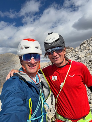 Piz Lavarella Dolomiti, Kairos, Simon Gietl, Martin Niederkofler, Davide Prandini - Martin Niederkofler e Simon Gietl durante l'apertura di 'Kairos' al Piz de Lavarela, Dolomiti, estate 2026 Piz Lavarella Dolomiti, Kairos, Simon Gietl, Martin Niederkofler, Davide Prandini - Martin Niederkofler e Simon Gietl durante l'apertura di 'Kairos' al Piz de Lavarela, Dolomiti, estate 2026