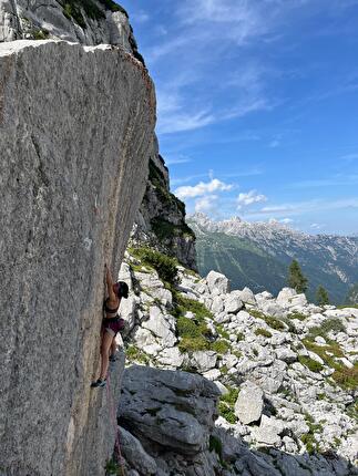 Bila Pec - Martina Budel climbing Diamante, Bila Pec Bila Pec - Martina Budel climbing Diamante, Bila Pec