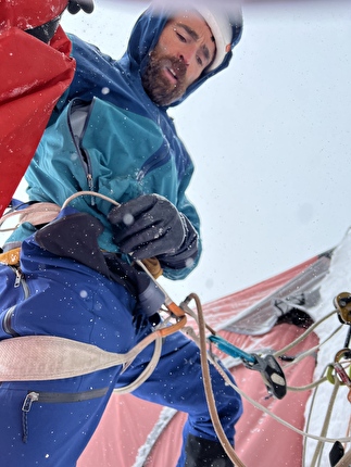 Tahu Rutum, Karakoram, Siebe Vanhee, Sean Villanueva, Symon Welfringer - Sean Villanueva O’Driscoll making the first ascent of the West Face of Tahu Rutum (6,651m), also referred to as Taa Hurutum, in the Karakoram of Pakistan, June 2026