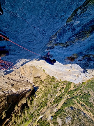 Pecá Mortal Marmolada, Dolomiti, Federico Dell’Antone, Elia Schena - L'apertura della via 'Pecá Mortal' in Marmolada, Dolomiti (Federico Dell’Antone, Elia Schena 2026) Pecá Mortal Marmolada, Dolomiti, Federico Dell’Antone, Elia Schena - L'apertura della via 'Pecá Mortal' in Marmolada, Dolomiti (Federico Dell’Antone, Elia Schena 2026)