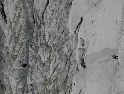 Wenden - Silvan Schüpbach & Vera Reist durante la prima libera di La Röschtigraben (700m, 8a+, 7b obblig), Wendenstöcke, Svizzera