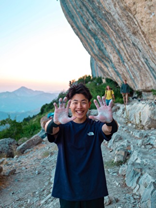 Satone Yoshida sends Sharma's Three Degrees of Separation (9a+) at Céüse