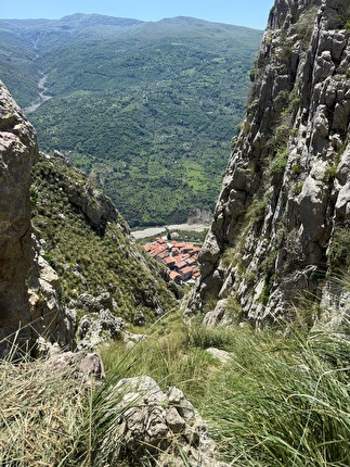 Via Ferrata degli Alcaresi, Sicilia - La Via Ferrata degli Alcaresi a Alcara Li Fusi in Sicilia Via Ferrata degli Alcaresi, Sicilia - La Via Ferrata degli Alcaresi a Alcara Li Fusi in Sicilia