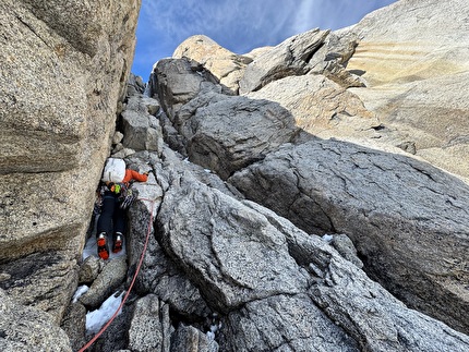 Kichatna Spire, Alaska, Elias Spitulnik, Michael Telstad - The first ascent of 'Hologram Wall' on the South Face of Kichatna Spire in Alaska (Elias Spitulnik, Michael Telstad 4-8/07/2026)