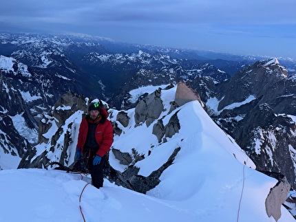 Kichatna Spire, Alaska, Elias Spitulnik, Michael Telstad - The first ascent of 'Hologram Wall' on the South Face of Kichatna Spire in Alaska (Elias Spitulnik, Michael Telstad 4-8/07/2026)
