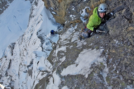 Full Love...for dry and ice. Nuova via difficile sull’Aiguille du Peigne per Desecures, Griffith, Pesce e Mercier