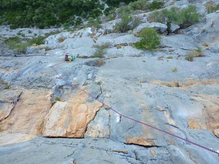 Monte Oddeu - Dorgali, Sardinia - Climbing up the route La nostra Svizzera