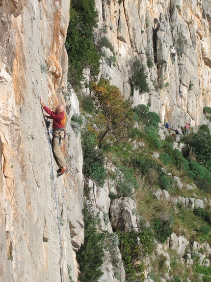 Climbing at Sperlonga on the Avancorpo di Sinistra