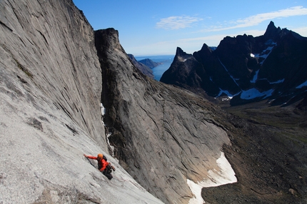 Greenland, new rock climb La chute de rein