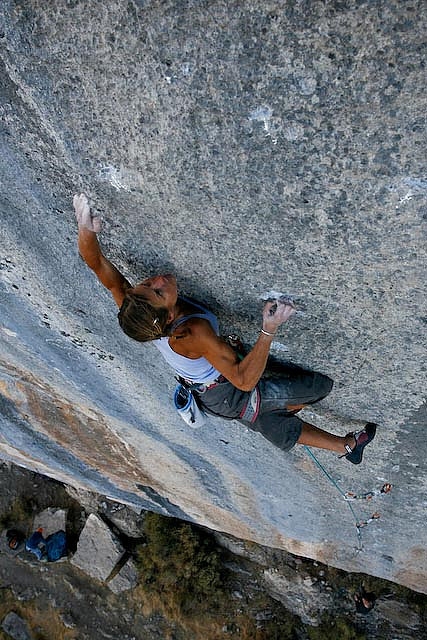 Mayan Smith-Gobat - Mayan Smith-Gobat su L’arcademicien 8c, Ceuse, Francia