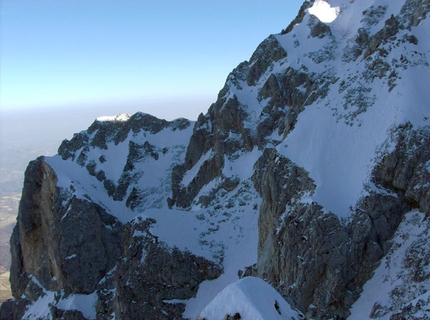 Andrea Di Donato e la solitaria sulla Nord del Camicia