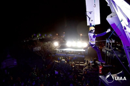 Angelika Rainer vince terzo mondiale di ice climbing. Ad Alexey Tomilov il titolo maschile