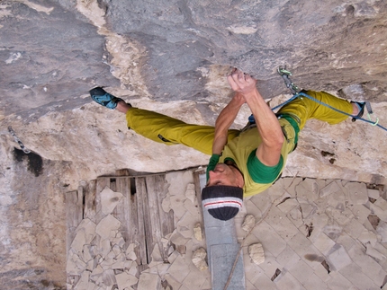 Riccardo Scarian - Riccardo Scarian su Child in Time 8c+, Fonzaso