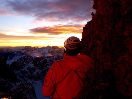 La Legrima, parete Nord del Sassolungo, Dolomiti - Le grandi Dolomiti da La Legrima, la via aperta sulla parete Nord del Sassolungo da Adam Holzknecht e Hubert Moroder