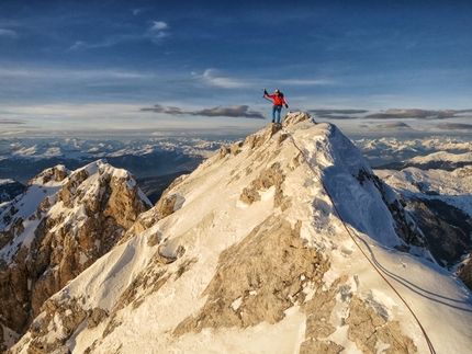 La Legrima, parete Nord del Sassolungo, Dolomiti - In vetta al Sassolungo dopo l'apertura de La Legrima, da parte Adam Holzknecht e Hubert Moroder