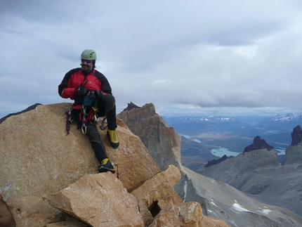 Central Tower of Paine - Central Tower of Paine - Elio Orlandi on the summit again after 22 years.