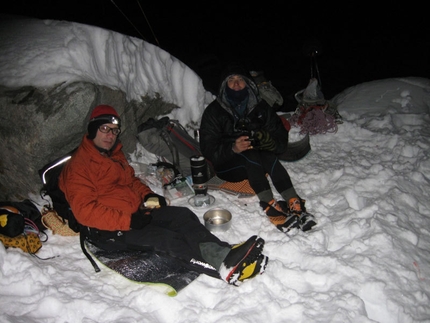 Follow the Gully - Barre des Ecrins - The bivy