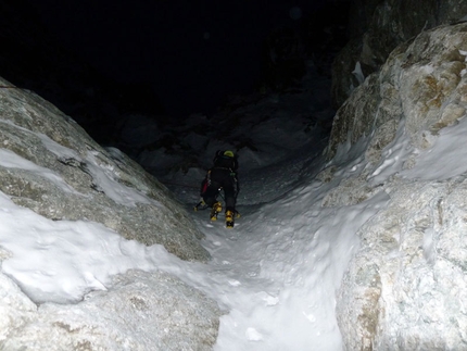 Follow the Gully - Barre des Ecrins - Si parte...