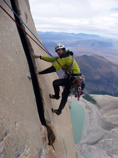 Central Tower of Paine - Rolando Larcher on the final difficult pitch