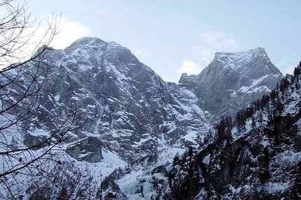 Alpinismo: bis di prime solitarie invernali sul Badile firmate da Valseschini e Libera